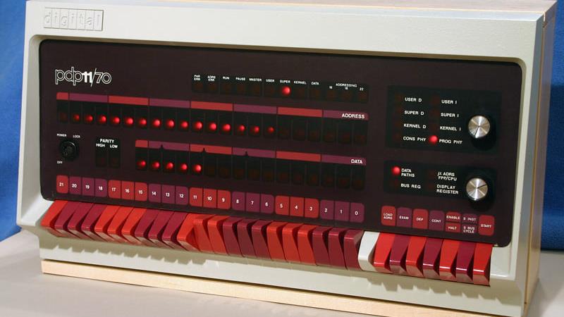 PDP-11 有史以来最有影响力的小型计算机